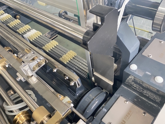 Dökülen Armül Makinesi Tekstil Su Jeti Tezgahları 1000 RPM Düz Dokuma