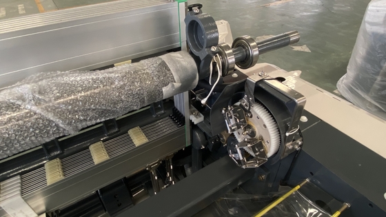 Mekanik Su Jeti Makina Tezgahı Çift Nozul 170cm Tekstil Dokuma Makinaları