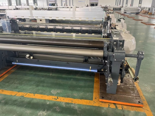 700 RPM Hava Jetli Tezgahlar Cam Elyaf Kumaş Tek Nozullu Hava Jetli Dokuma Makinesi