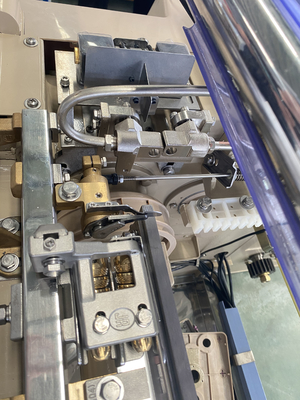 Yüksek Hızlı Tekstil Dokuma Tezgahı Makinesi Atkı Yoğunluğu 1000 RPM Su Jetli Tezgah