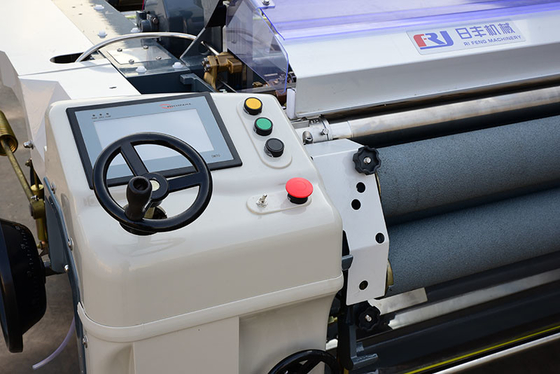 Üst Düzey Kumaş Dokuma Tezgahı Makinesi 3.8KW Su Jetli Tezgahı Yıpratmak