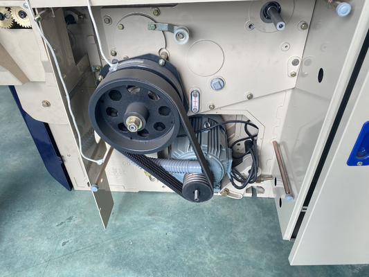 190cm Kam Elektronik Dokuma Makinesi Çift Nozullu Atkı Besleyici Su Jeti Tezgahı