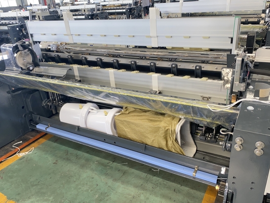 Düz Dokuma Su Jeti Tekstil Makinesi 360cm Su Jeti Tezgahı Dobby