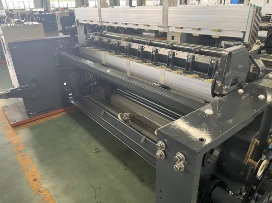 170cm Küçük Dokuma Makinesi 1200 RPM Su Jetli Tezgah Yüksek Hızlı