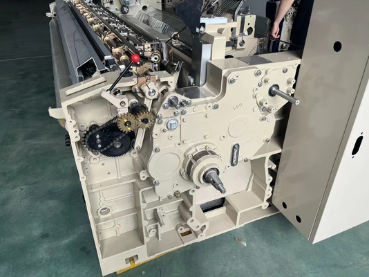 280cm Elektronik Shuttleless Dokuma Makinesi Tek Nozullu Su Jet Tezgah Hızı
