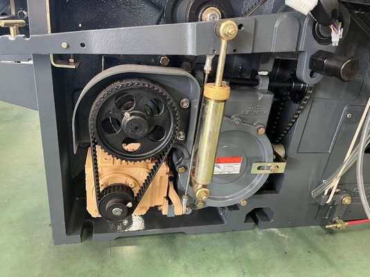 Ağır Hizmet Tipi Su Jeti Dokuma Makinesi Tezgahı Bir TUFS 1000rpm Bölünmüş Yüksek Yoğunluk